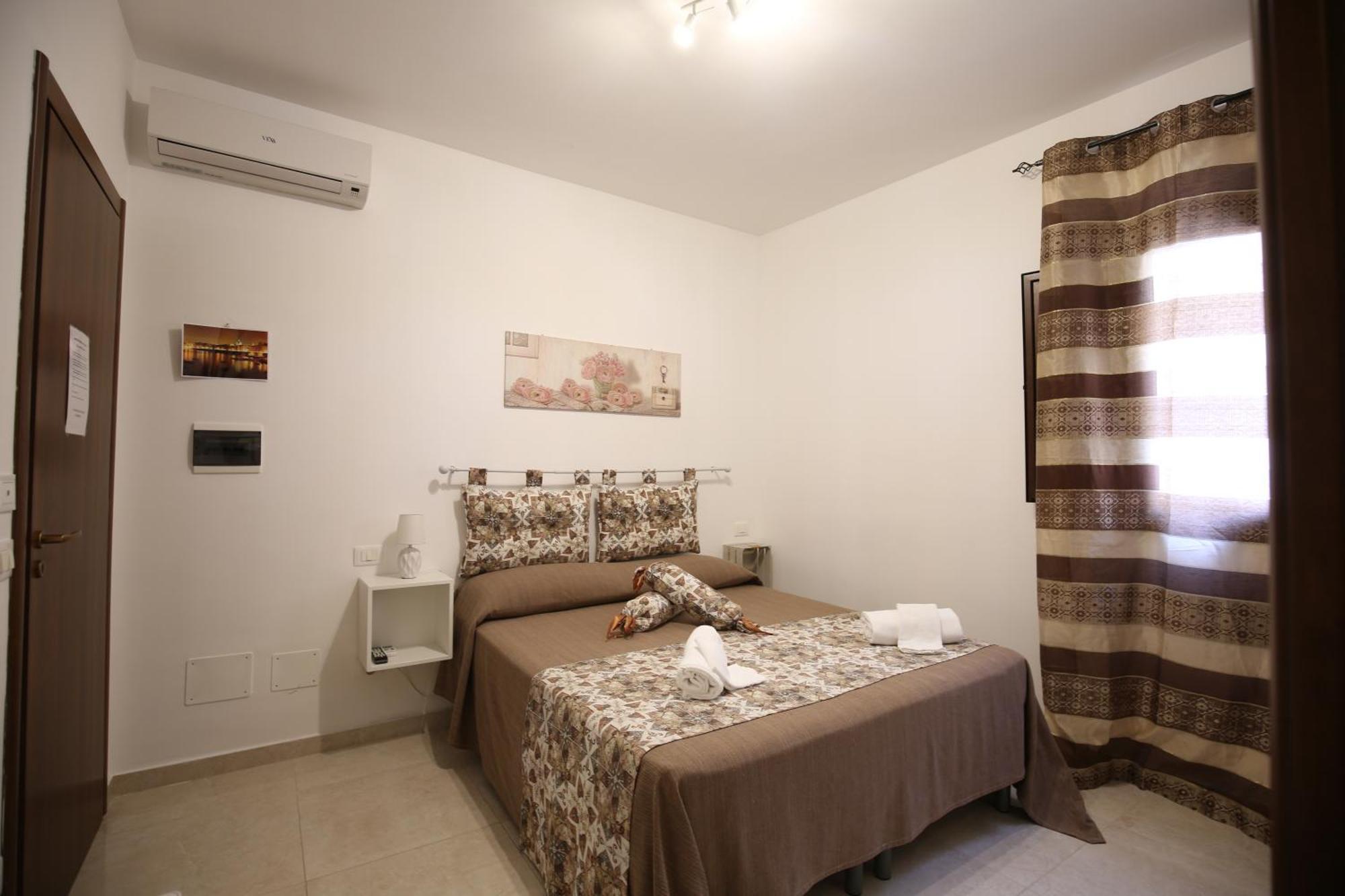 La Corte Dei Naviganti Apartment Trapani Ngoại thất bức ảnh